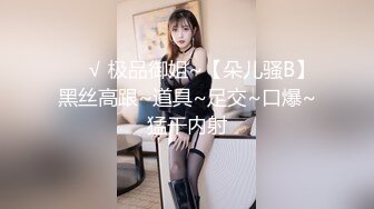 重磅大场面，【是你的小媚娘】，4个小仙女逼逼被塞满，精子射肚子上，有几个颜值挺不错，做爱超疯狂，劲爆刺激 (3)