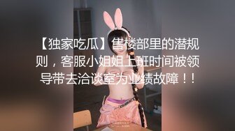  姐妹玩的很嗨讓炮友輪流草抽插玩弄~男主這槍法值得學習~一兩個小時不射