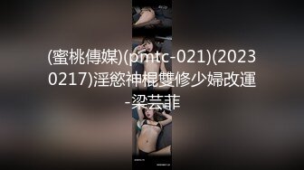 清纯尤物美少女！36D极品美乳！掏出奶子抖动，外表清纯却很骚，超粉嫩穴掰开，翘起双腿