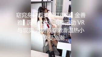 真实快手江西18岁网红萝莉父女乱伦，女儿整天网上卖萌发骚，自拍和爸爸做爱