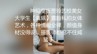 ✿可爱00后小母狗✿反差小学妹小屁股带上狐狸尾巴可爱英伦校服私拍，带上小尾巴就是你的小母狗哦~