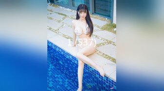 ★☆极品流出☆★漂亮牛仔裤美女吃鸡啪啪 啊啊好大好大 顶的小肚子有点痛 身材苗条屁屁大鲍鱼嫩 被小哥哥在沙发各种姿势猛怼喘叫连连