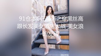 ❤️极品反差婊❤️极品双马尾可爱小骚妹与八块腹肌炮友们3P，疯狂艹逼之下几乎要哭了