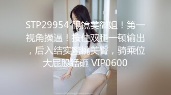 菜市场简易女厕连拍两位来买菜的美女少妇