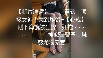 长卷发轻熟女深喉怼嘴，奶子乱颤，沙发上后入无套操逼桌子上椅子上露脸女上位